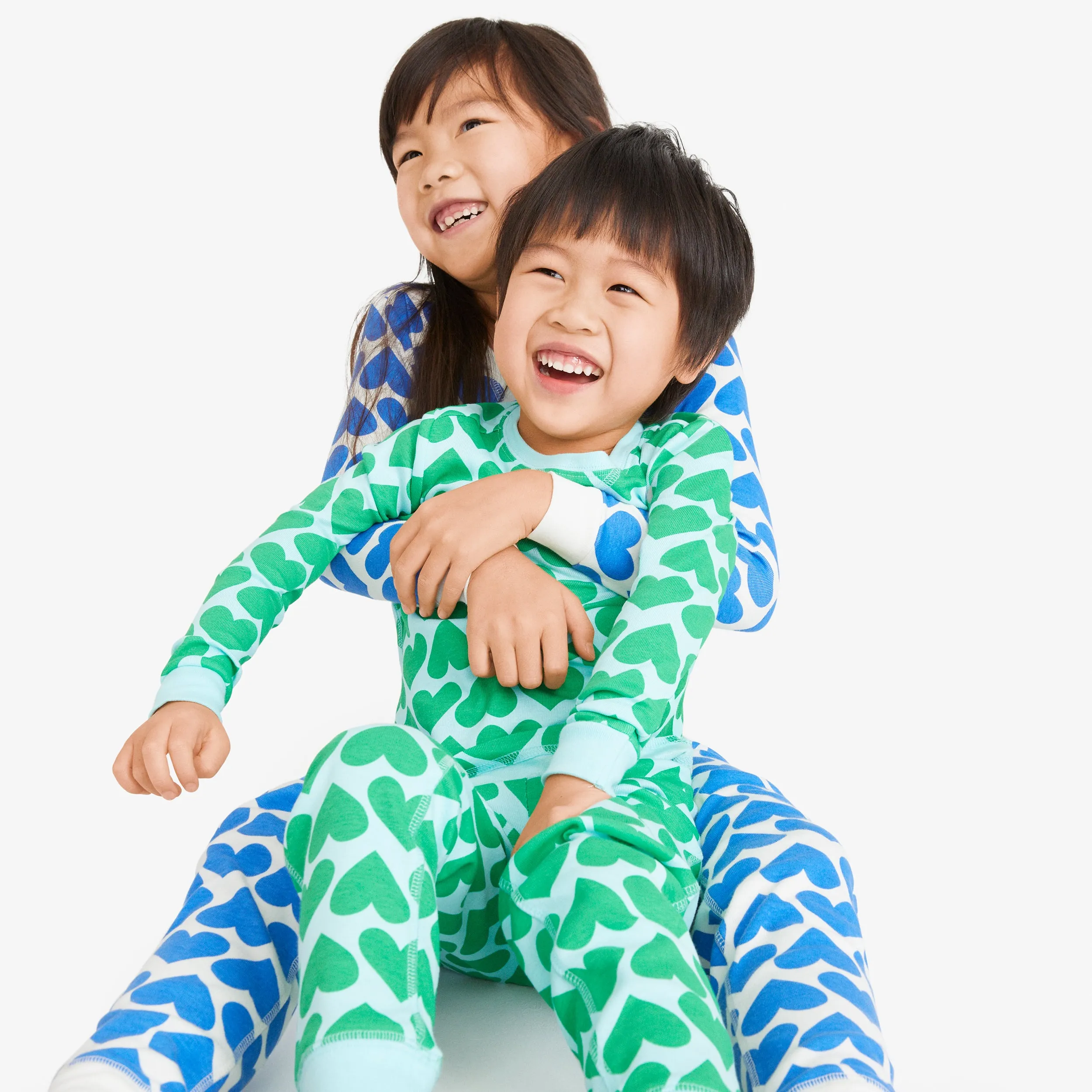 Clearance kids organic long sleeve pj top in bold green heart