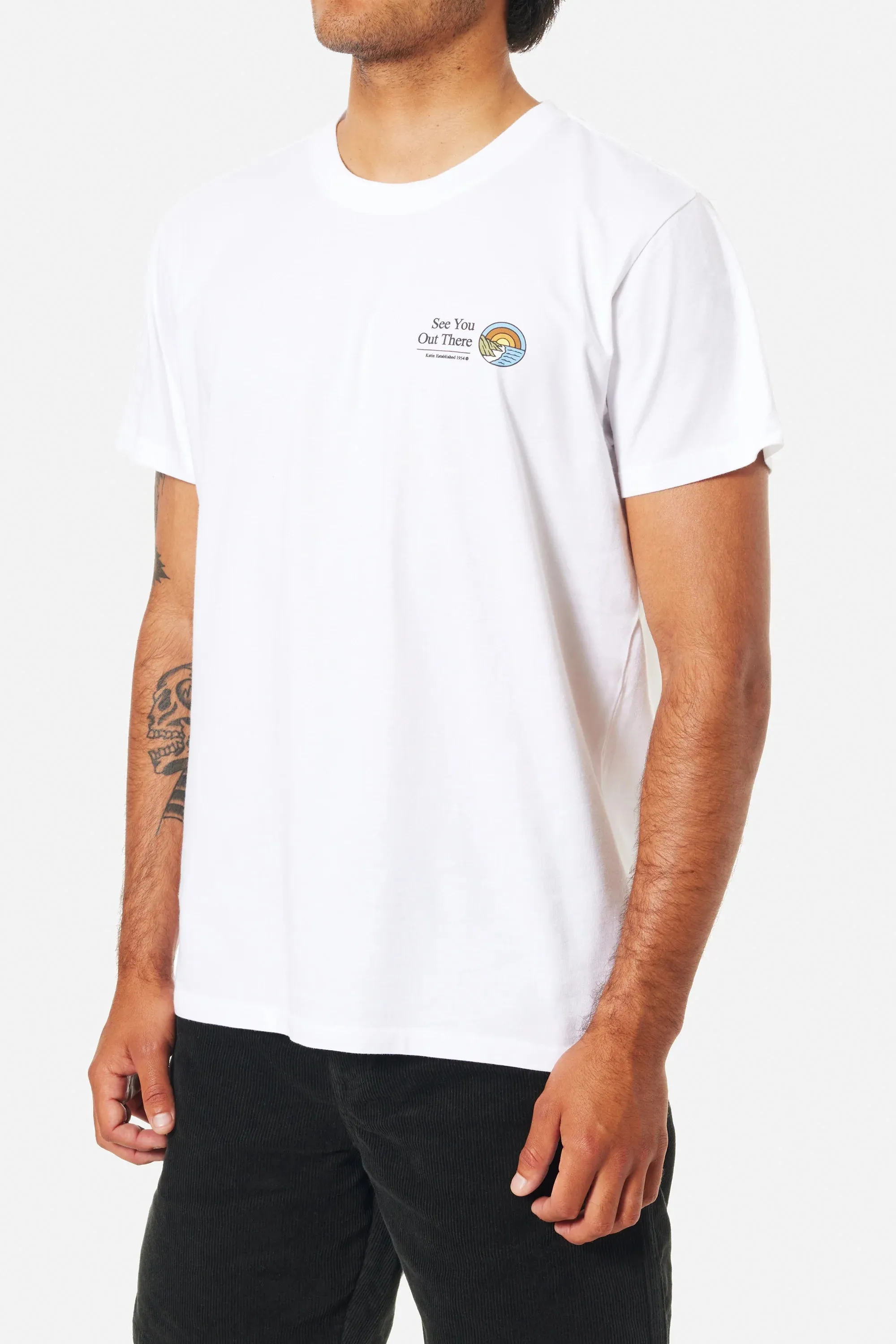 COASTAL TEE - White