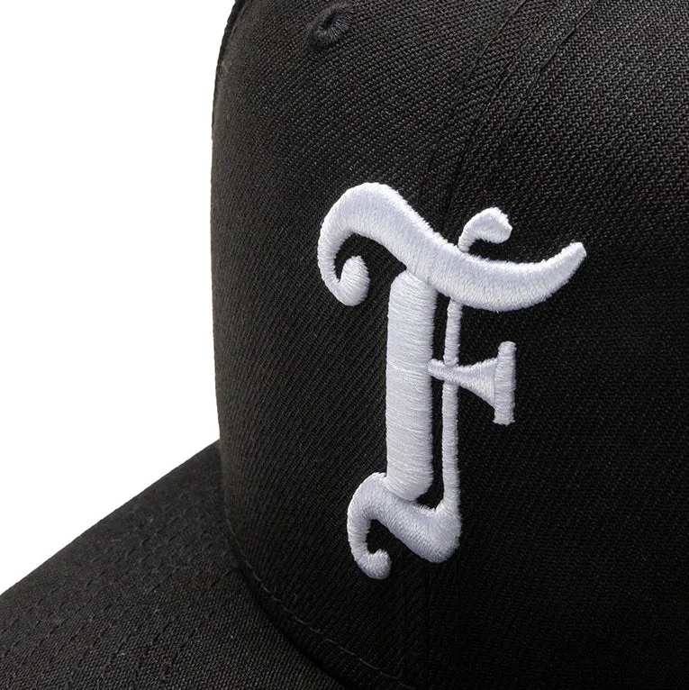 Feature x New Era Old English F Snapback Hat w/ Pin - Black