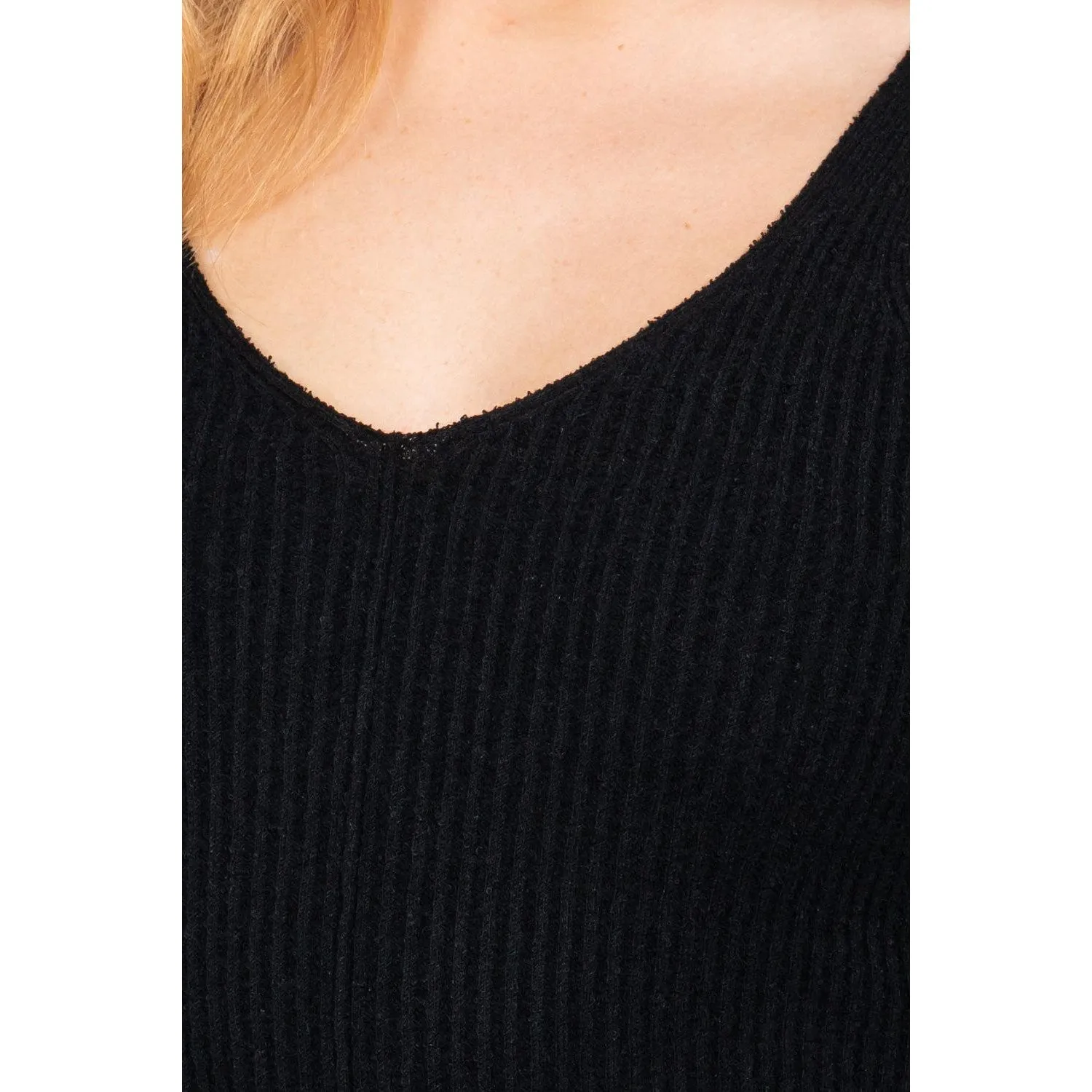 Sleeveless V-neck Sweater Top