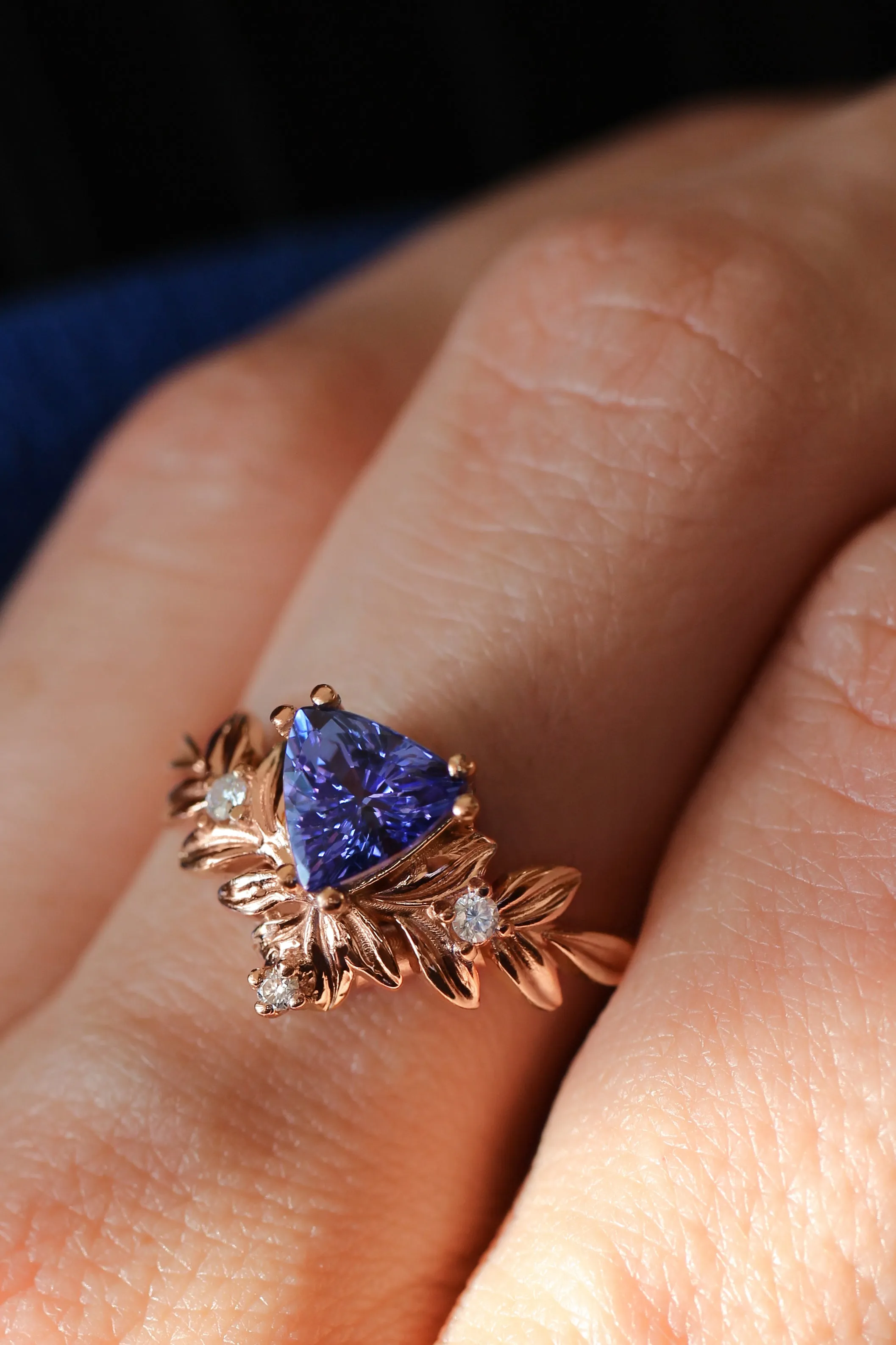 Trillion cut tanzanite engagement ring / Salvia